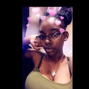 Meet your Posher, Brianna